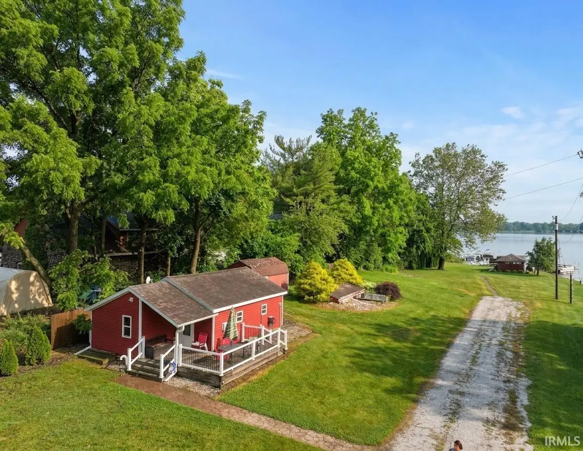 11710 W South Park Road, Kewanna, IN 46939 - #1