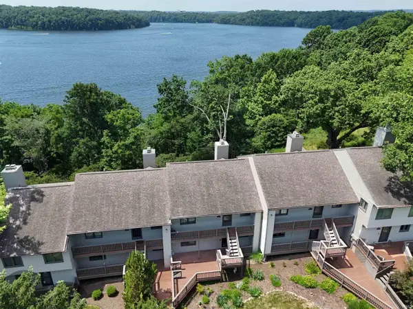 2048 E Waters Edge Drive, Bloomington, IN 47401