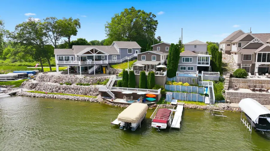 140 Lane 221ba Hamilton Lk, Hamilton, IN 46742 - #2