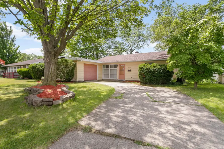 3220 Rexford Drive, South Bend, IN 46615 - #2