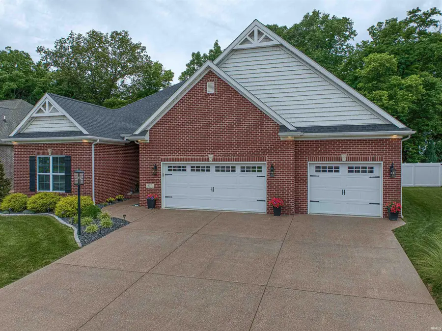 157 Driftwood Lane, Newburgh, IN 47630 - #2