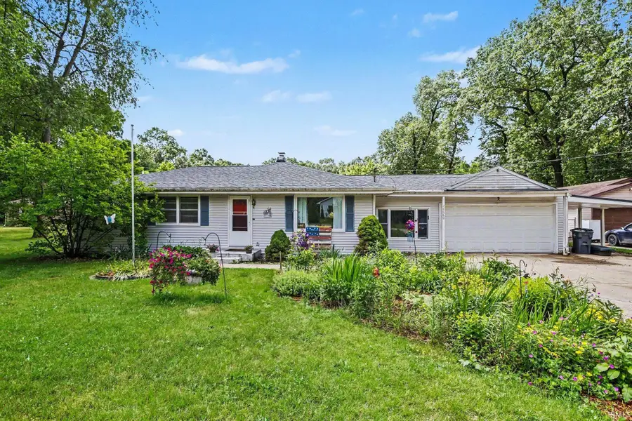 26660 Lakeview Drive, Elkhart, IN 46514 - #2
