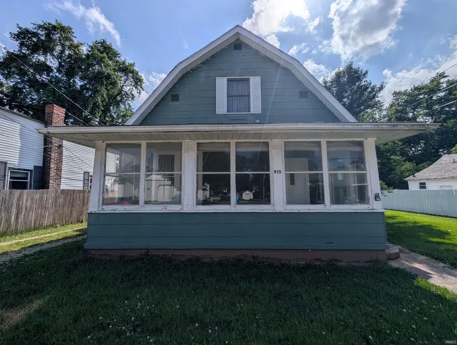 915 Prairie Street, Vincennes, IN 47591 - #2