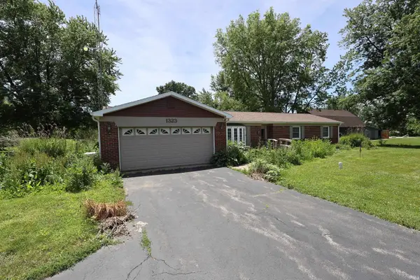 1323 W 200 S, Warsaw, IN 46580