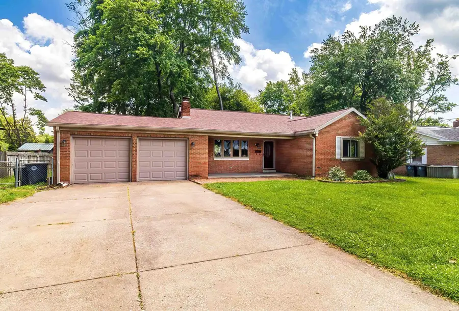 834 S Royal Avenue, Evansville, IN 47715 - #2