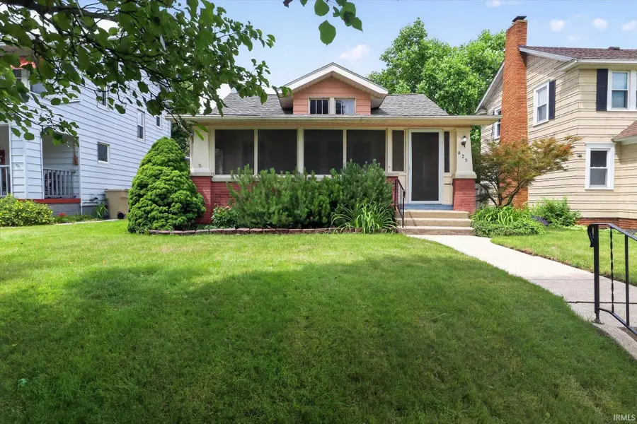 625 E Eckman Street, South Bend, IN 46614 - #2