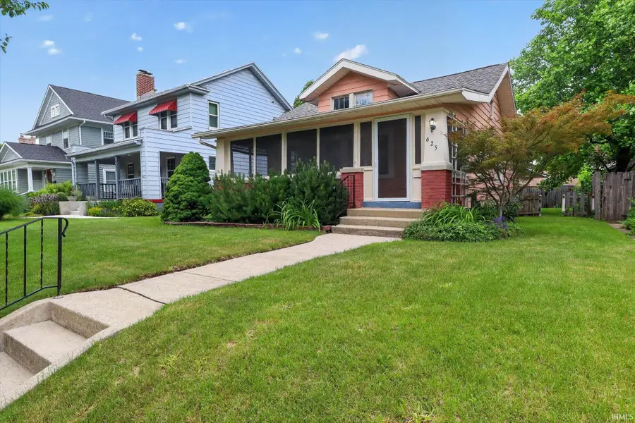 625 E Eckman Street, South Bend, IN 46614 - #3