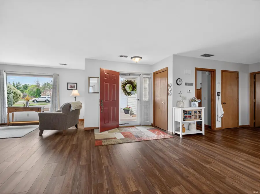 422 Meadow Lane, Ossian, IN 46777 - #2