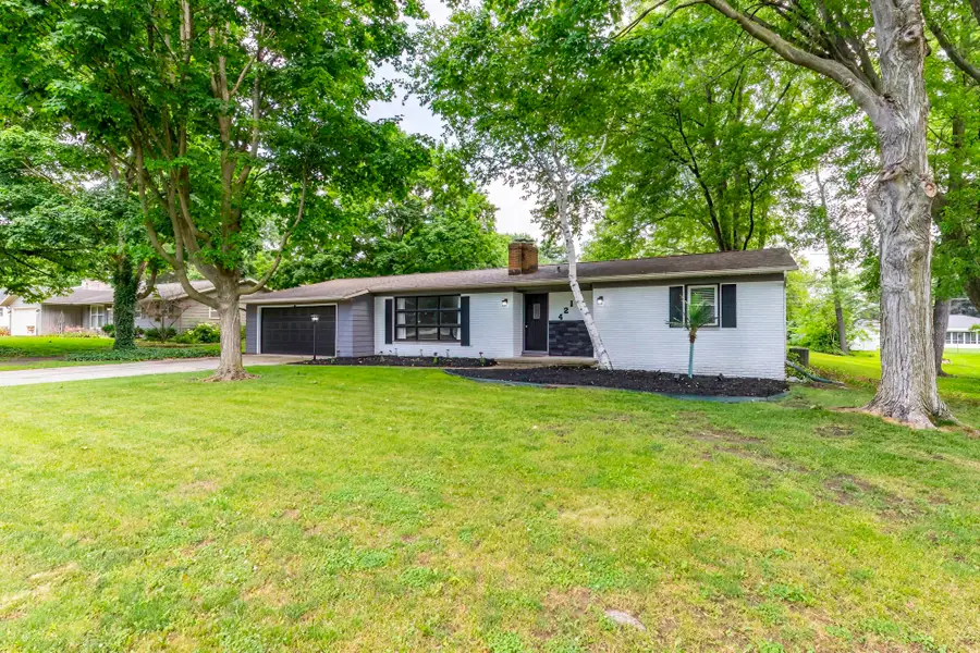 4211 Dalewood Drive, Fort Wayne, IN 46815 - #3