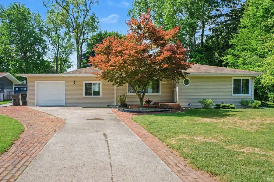2919 Calumet Avenue, Elkhart, IN 46514 - #3