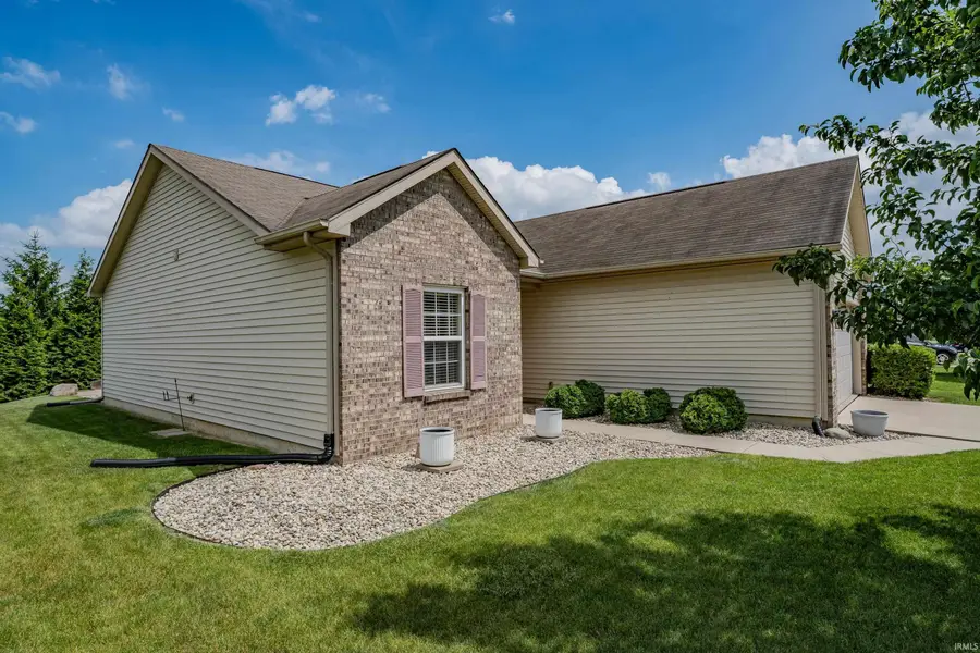 12002 Shearwater Run, Fort Wayne, IN 46845 - #2