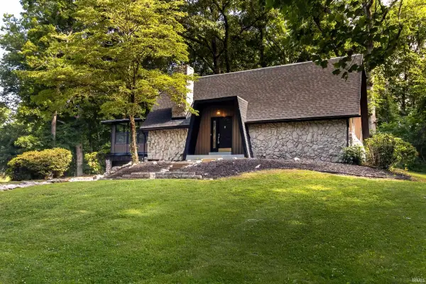 11705 Carol Heights Lane, Evansville, IN 47712