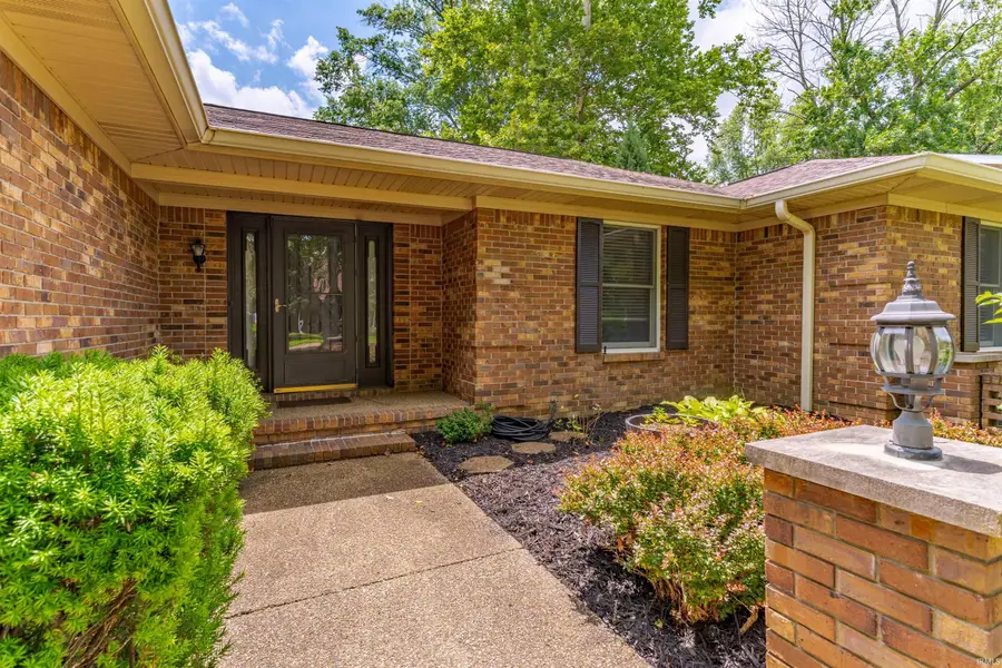 2611 Deerfield Drive, Evansville, IN 47725 - #2