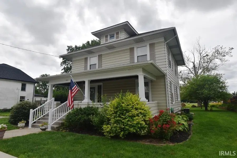 304 N Glick Street, Mulberry, IN 46058 - #2