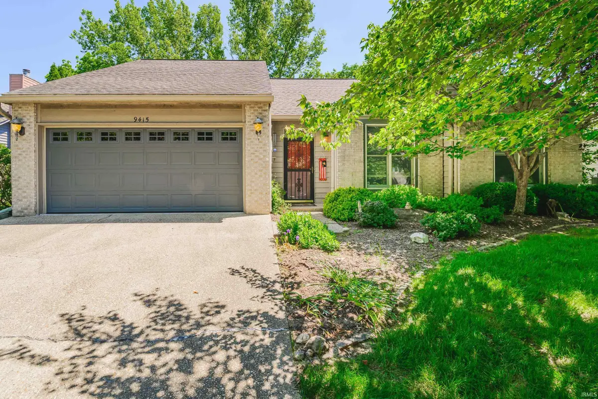 9415 S Harbour Pointe Drive, Bloomington, IN 47401 - #1