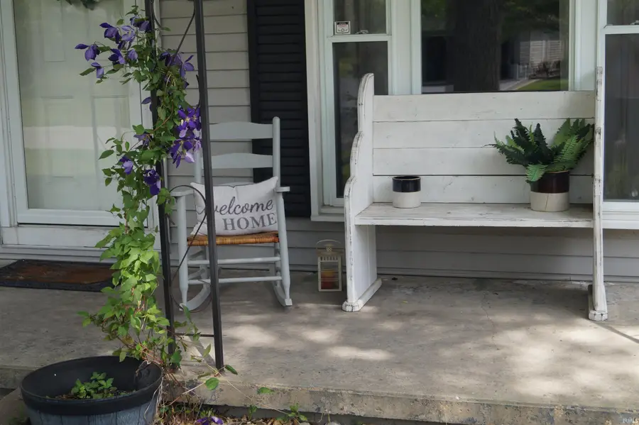 1916 Robin Drive, Warsaw, IN 46580 - #2