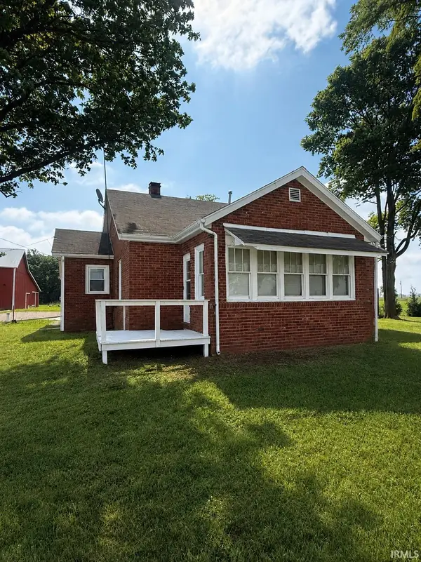 8889 S 350 W, Warren, IN 46792