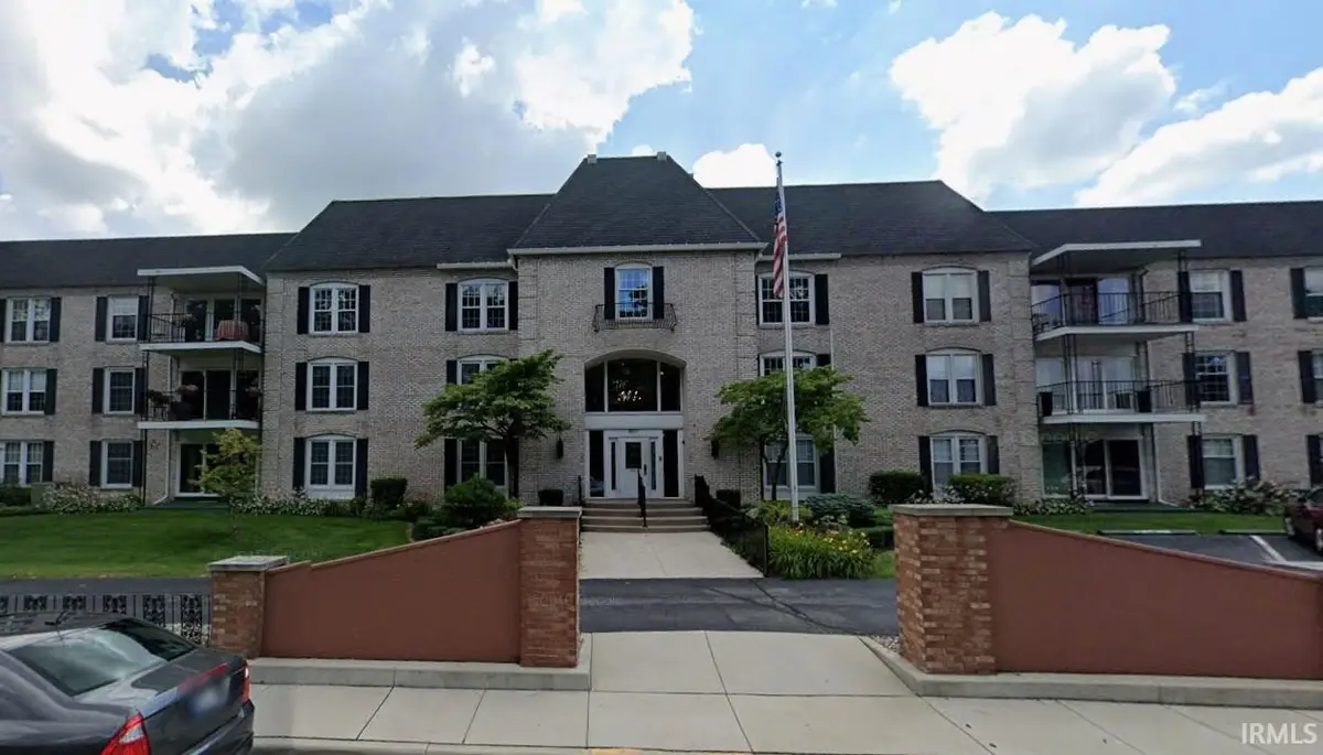 1077 Greenleaf Boulevard #114, Elkhart, IN 46514 - #1