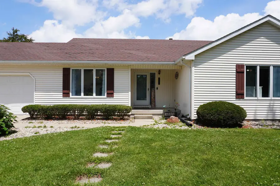 512 E 4th Street, Monon, IN 47959 - #2