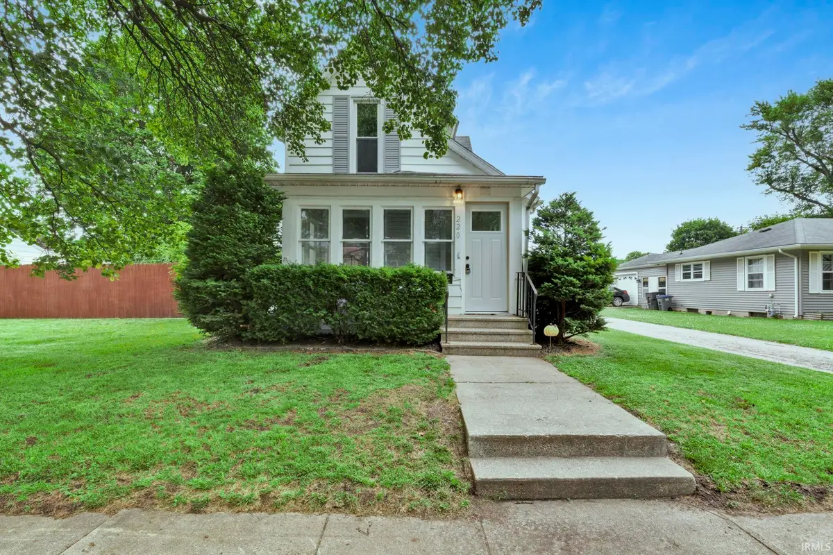 220 Crescent Street, Elkhart, IN 46516 - #1