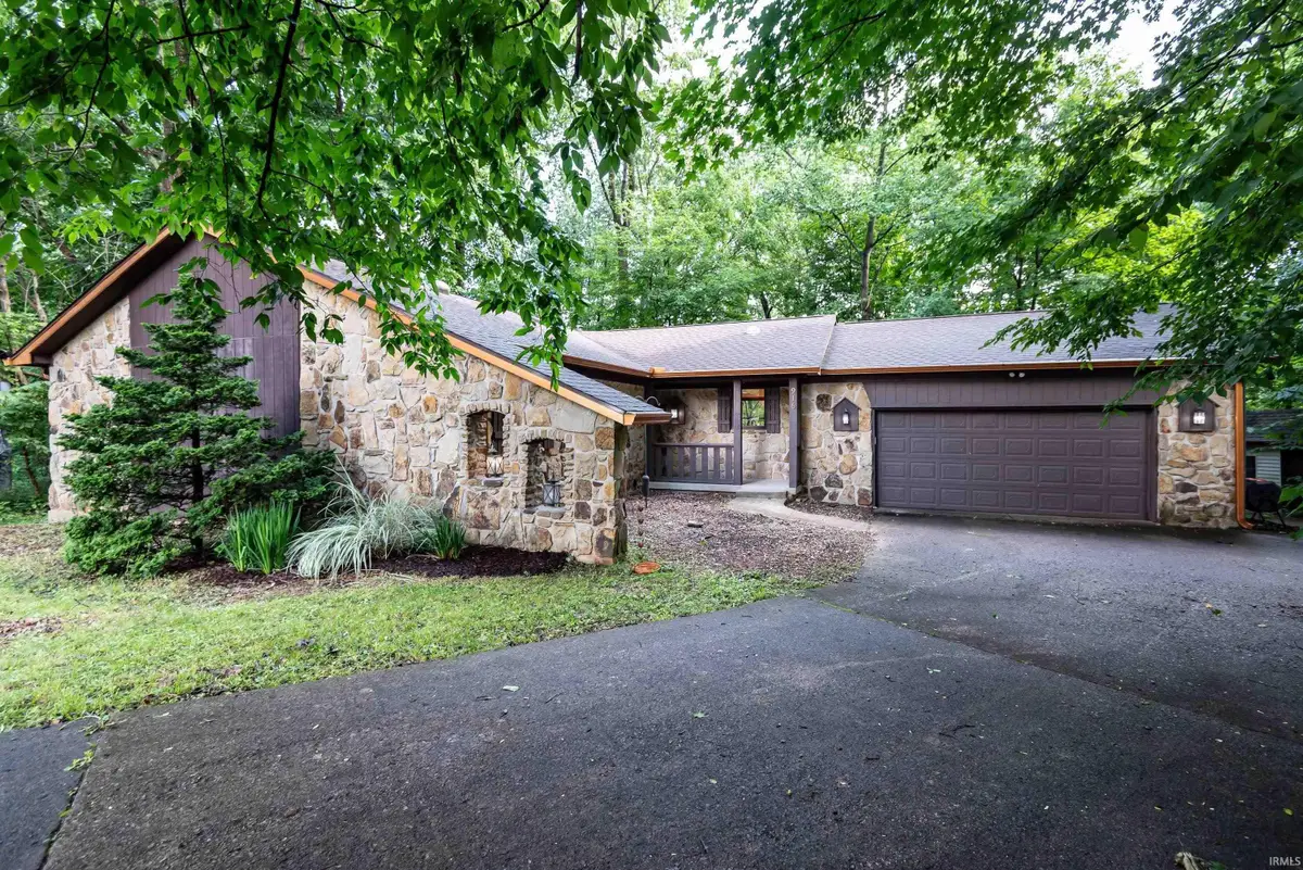 916 N Park Ridge Court, Bloomington, IN 47408 - #1