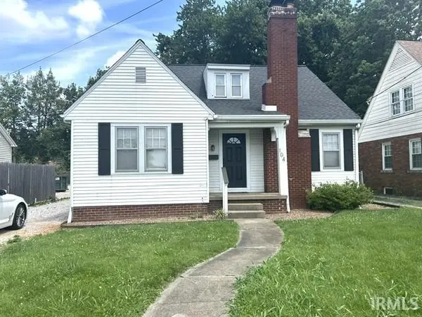 104 S Weinbach Avenue, Evansville, IN 47714
