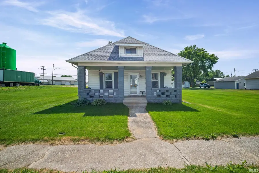 311 N Kenton Street, Reynolds, IN 47980 - #2