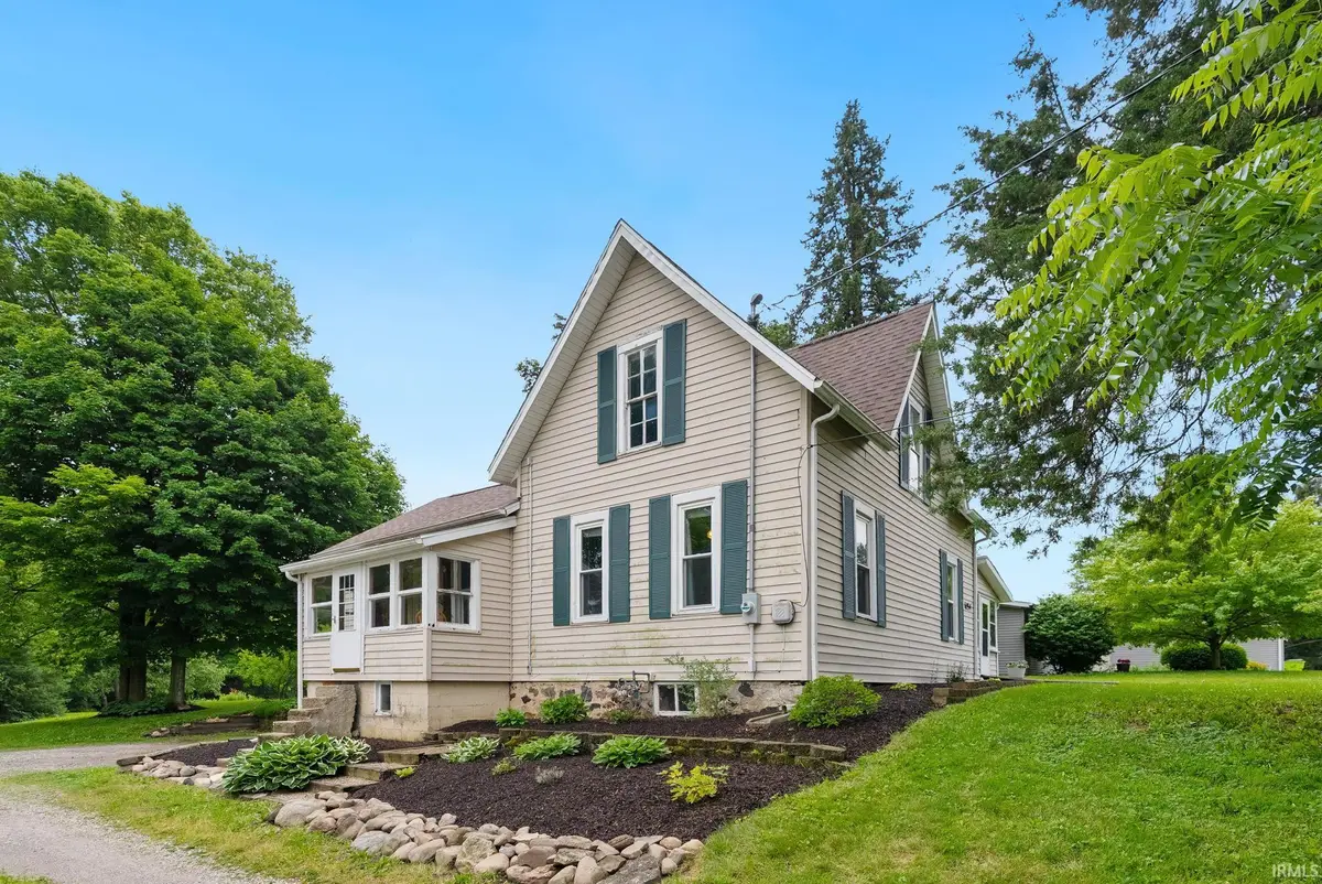 1054 N Seminary Street, Roanoke, IN 46783 - #1