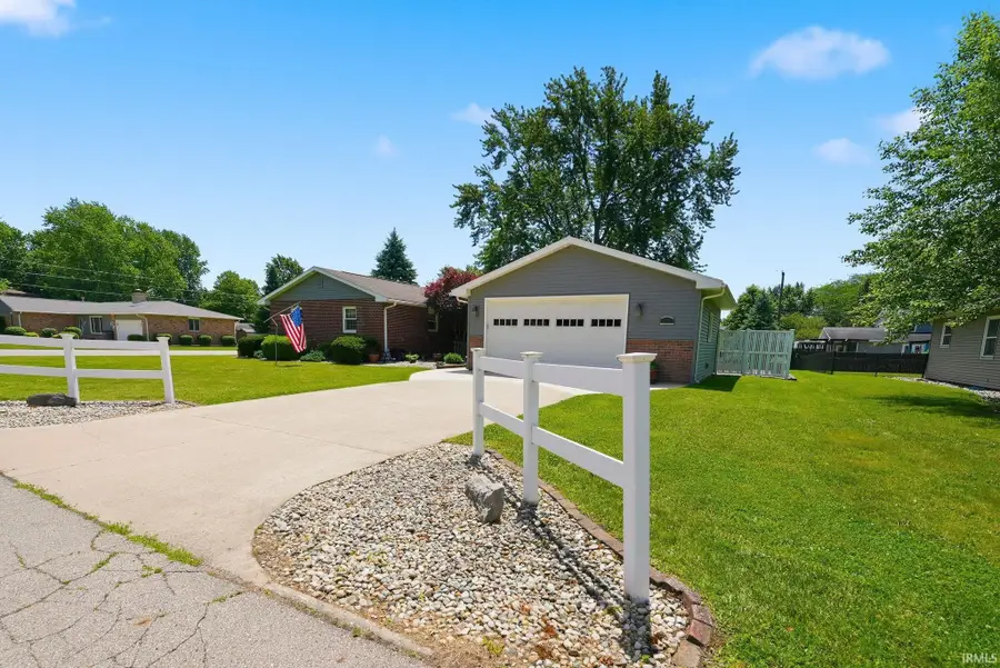 1401 Rivercrest Drive, Warsaw, IN 46580 - #3