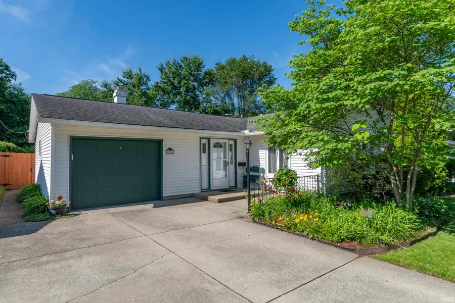 1936 Piedmont Way, South Bend, IN 46614 - #2