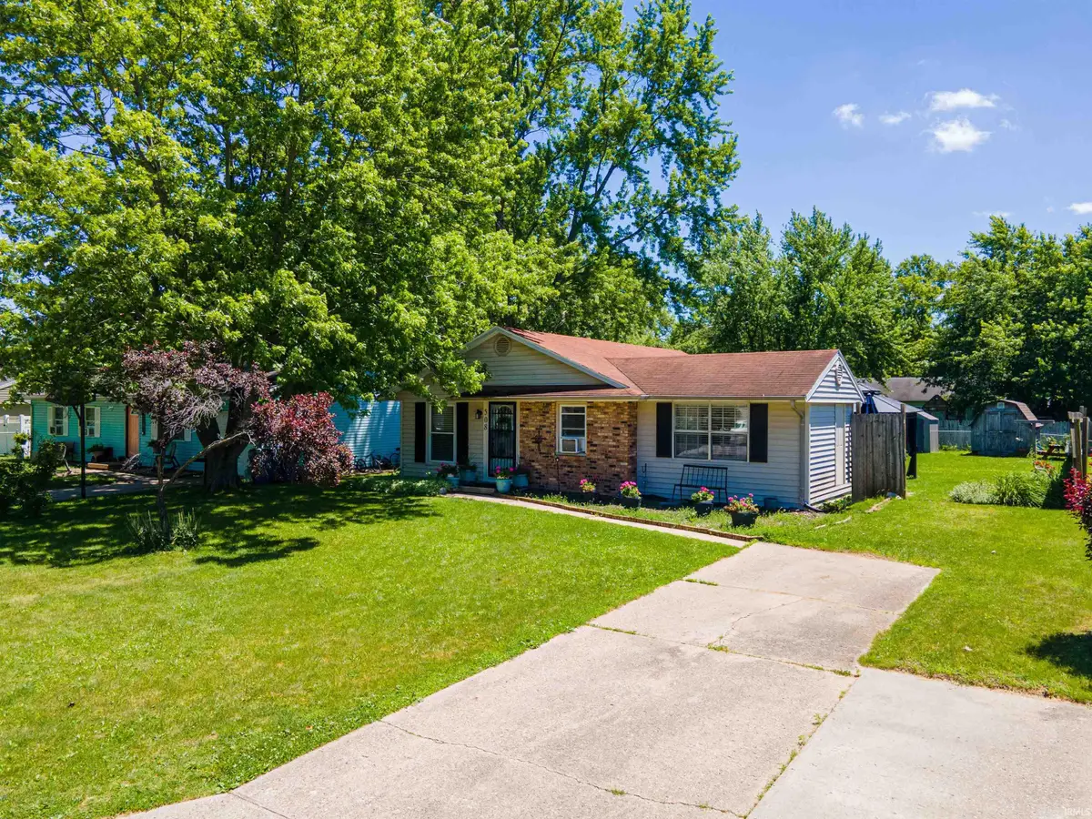 508 E South F Street, Gas City, IN 46933 - #1