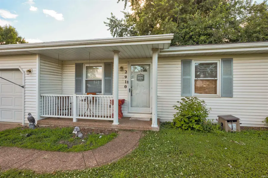 2910 Squire Lane, Evansville, IN 47715 - #2