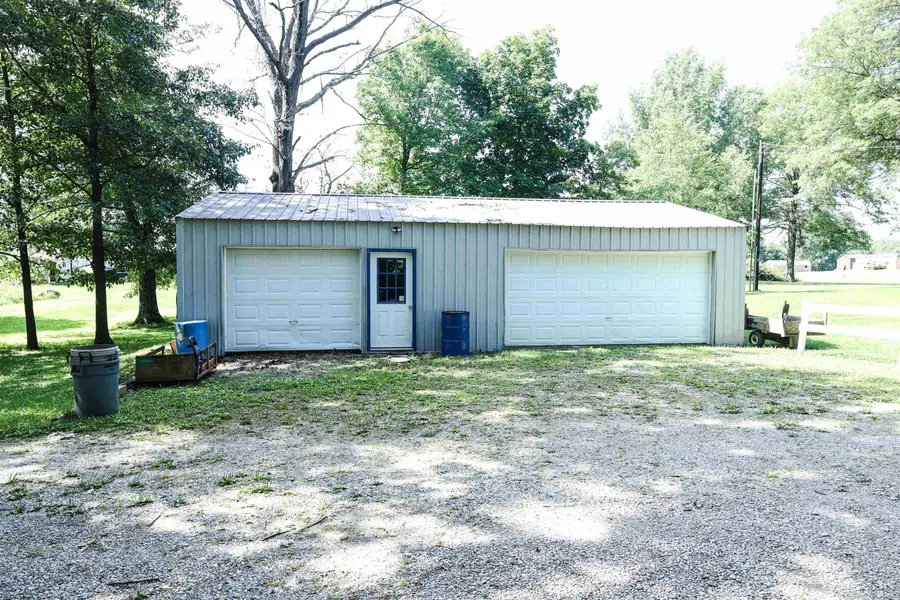 2966 N Folsomville Road, Boonville, IN 47601 - #2