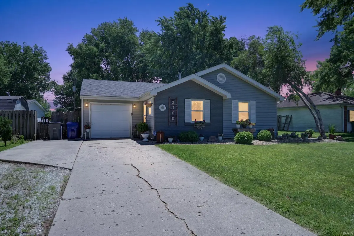 2300 Carmelita Boulevard, Kokomo, IN 46902 - #1