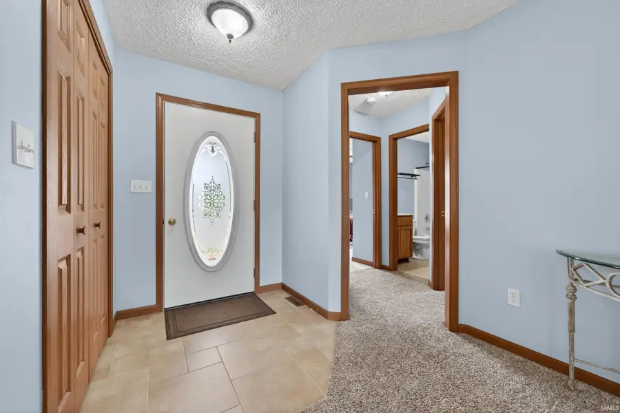 302 Hampshire Drive, Logansport, IN 46947 - #2