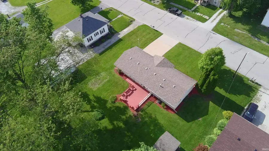 1012 E 3rd Street, Fowler, IN 47944 - #2