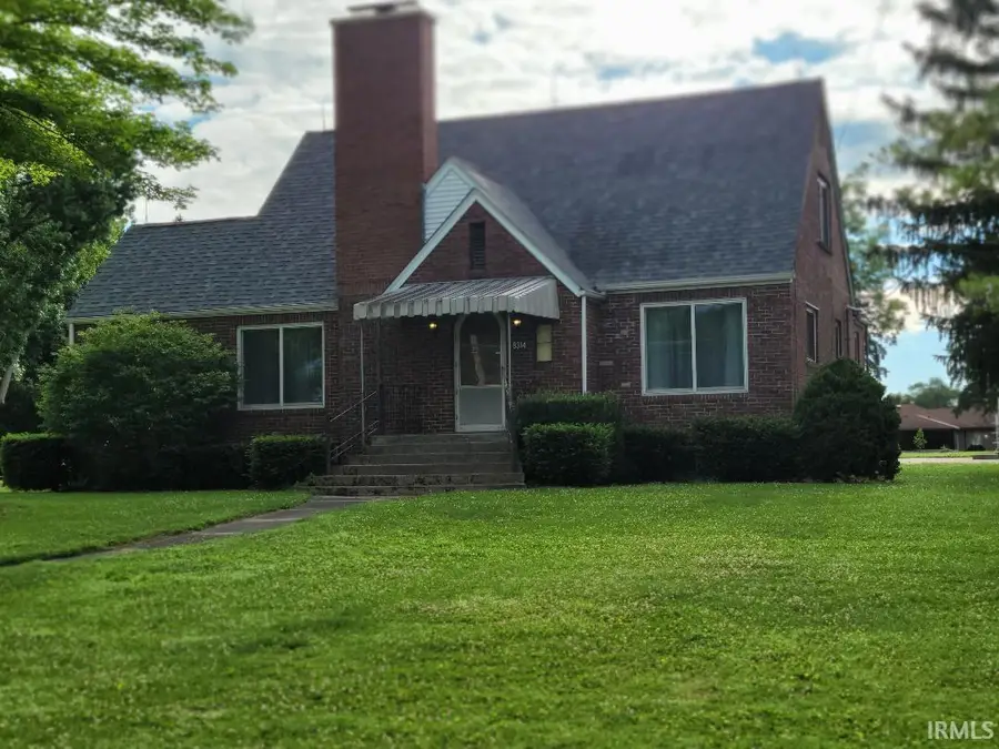 8314 S Walnut Street, Daleville, IN 47334 - #2