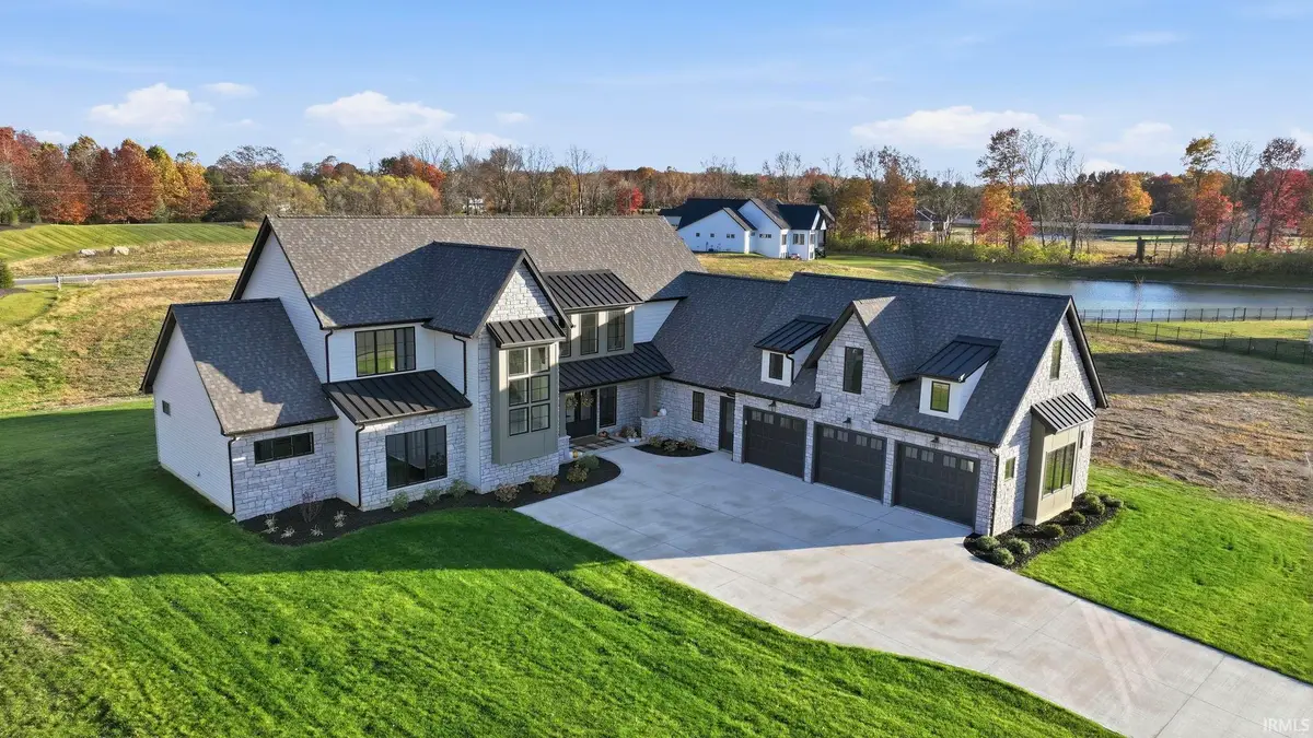 594 Contour Cove, Huntertown, IN 46748 - #1