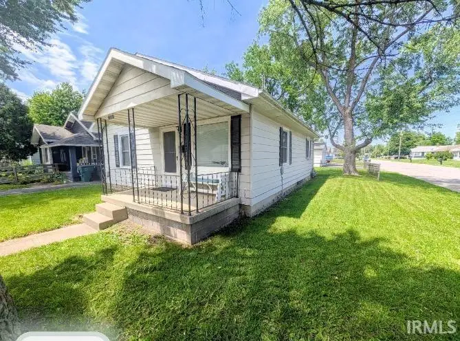 2318 E 8th Street, Muncie, IN 47304 - #3