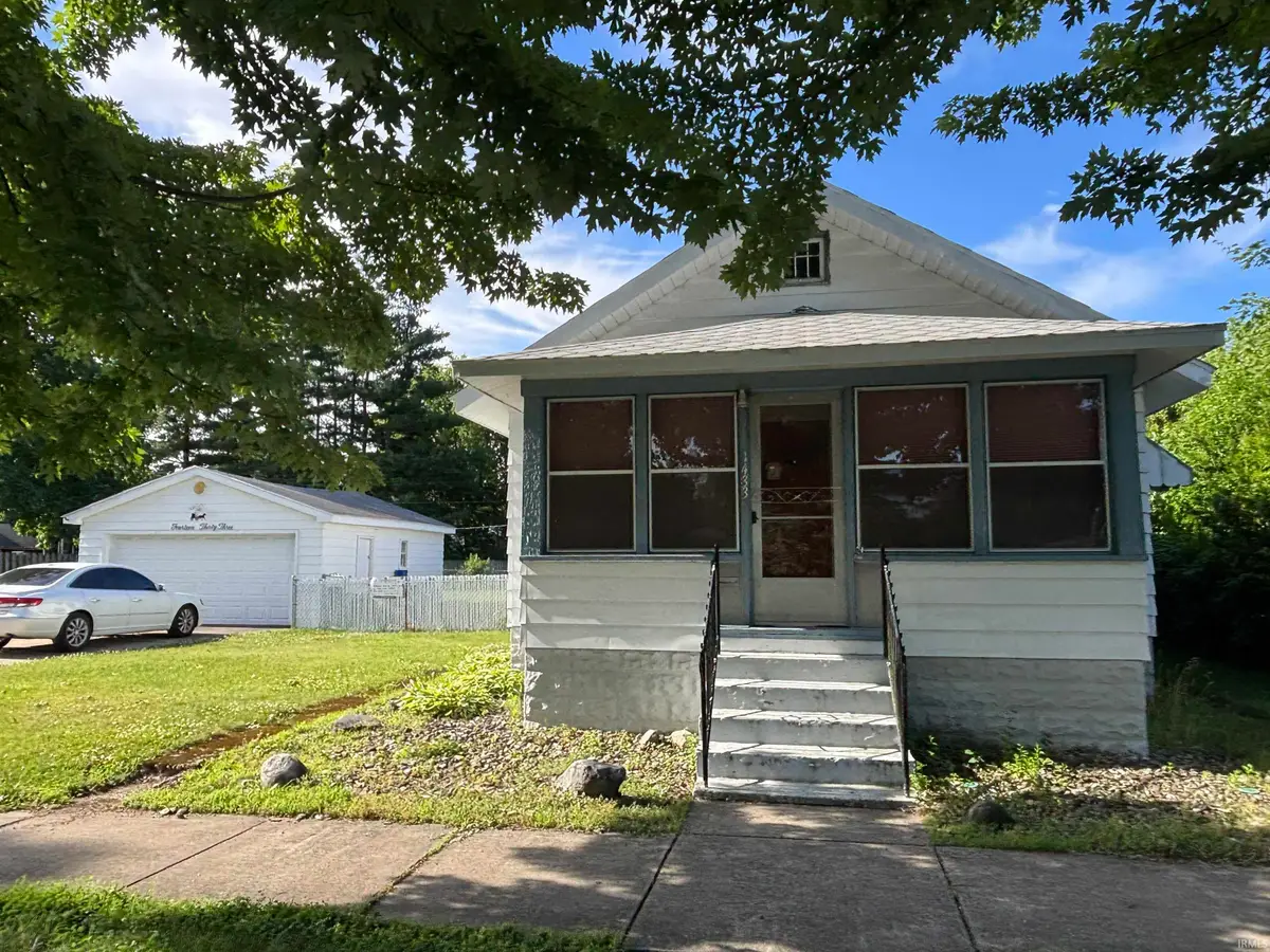 1433 Maple Row, Elkhart, IN 46514 - #1