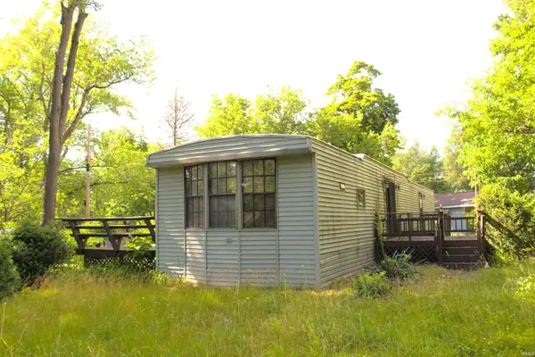 135 Ln 285a Crooked Lake, Angola, IN 46703