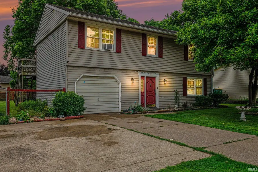 2421 E 5th Street, Mishawaka, IN 46544 - #2