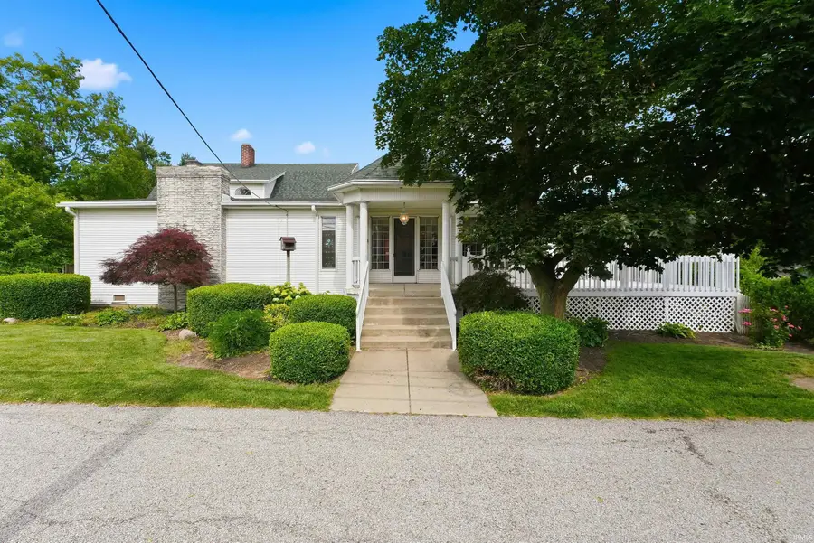 106 E Jefferson Street, Columbia City, IN 46725 - #3