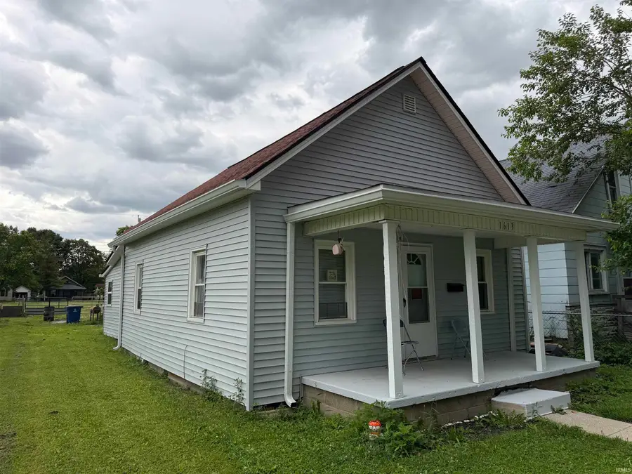 1613 W 1st Street, Marion, IN 46952 - #2