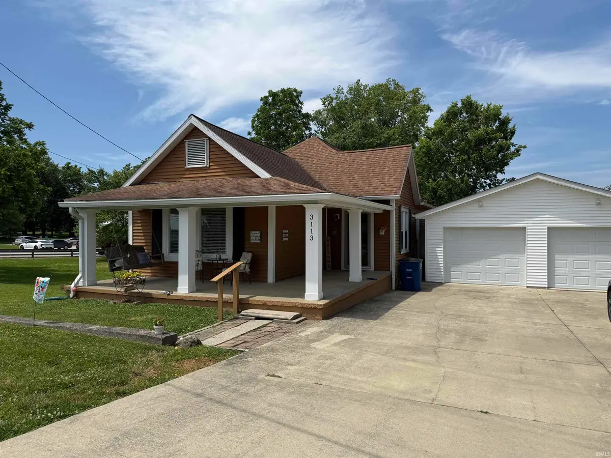 3113 Washington Ave, Bedford, IN 47421 - #1