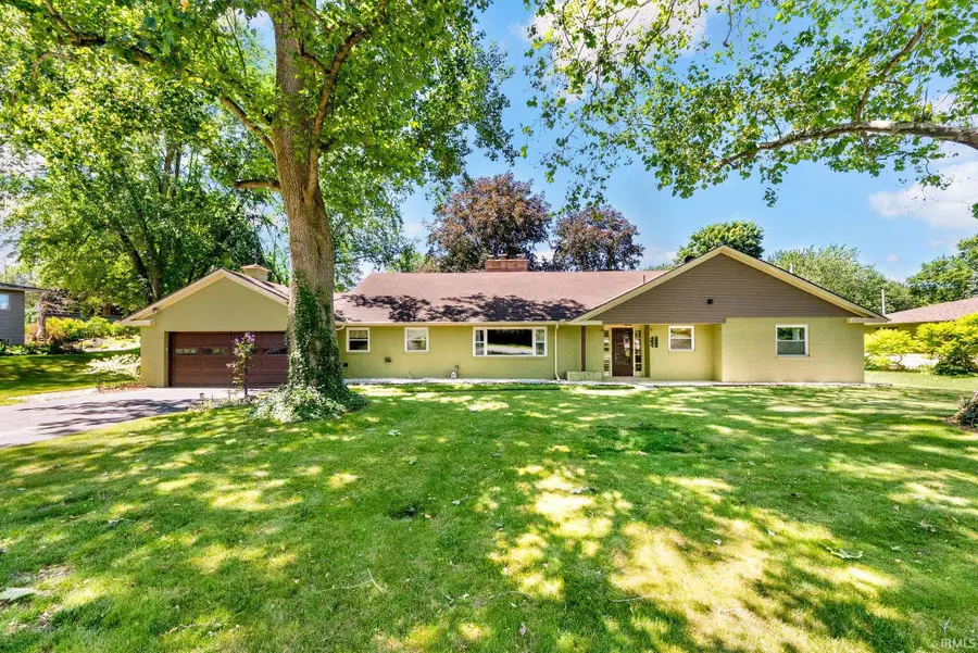 305 Sunset Drive, North Manchester, IN 46962 - #2