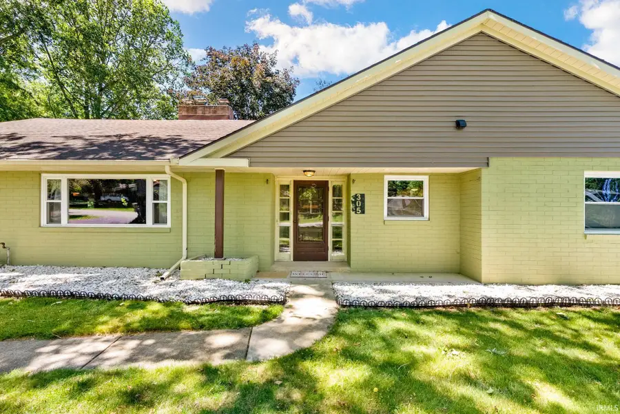305 Sunset Drive, North Manchester, IN 46962 - #3