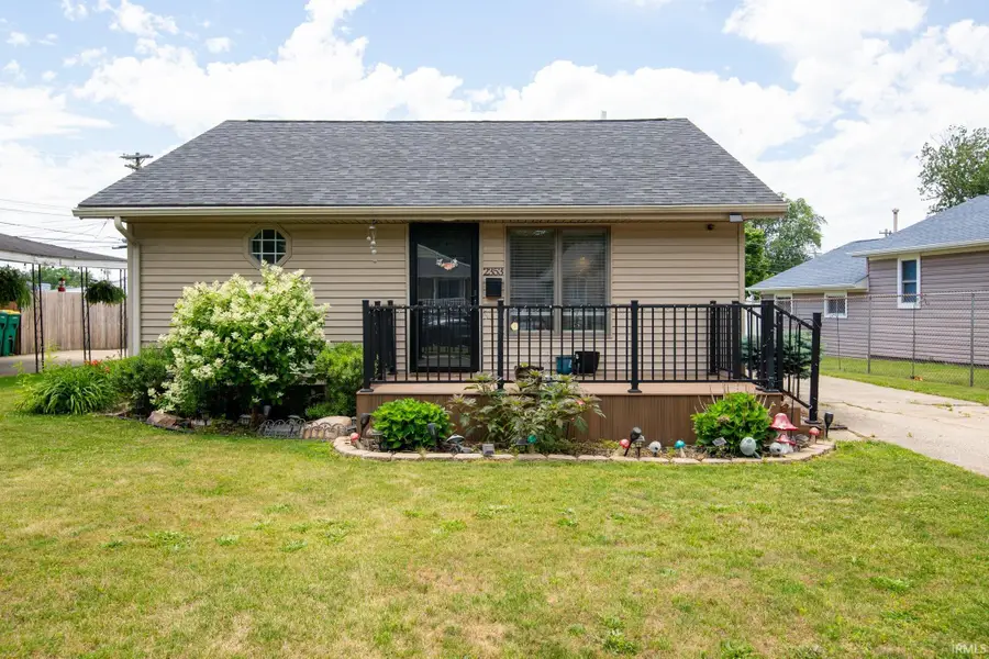 2353 Normandy Drive, Mishawaka, IN 46545 - #2