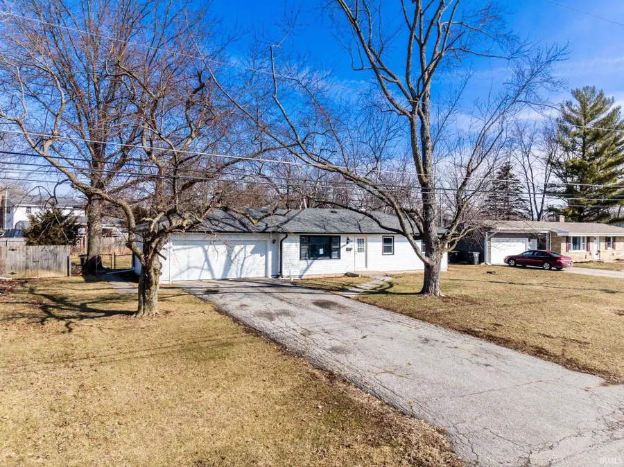 3509 E Maplegrove Avenue, Fort Wayne, IN 46806 - #3