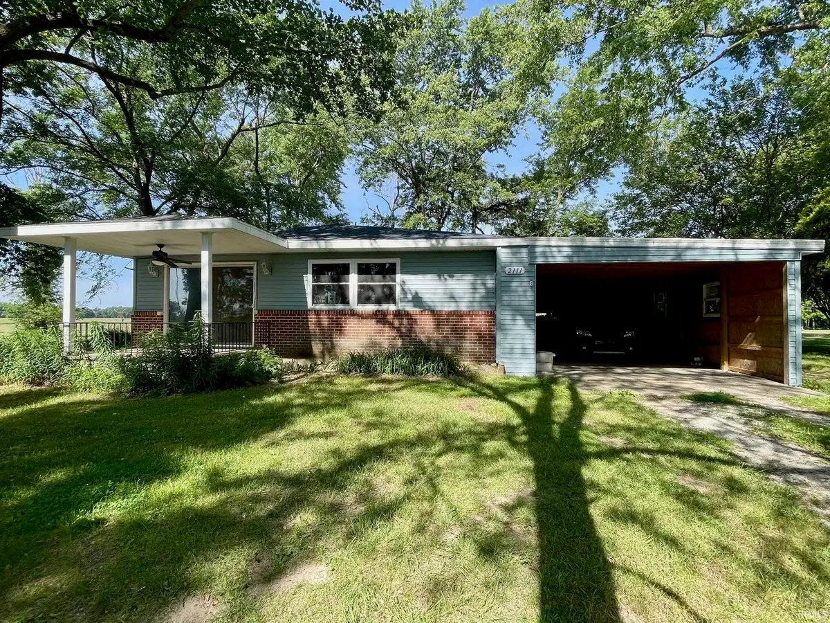 2111 N 200 E Road, Winamac, IN 46996 - #1